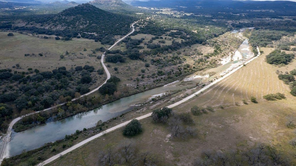 35.71 acres in Edwards County - photo 28