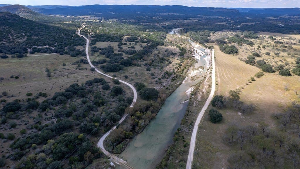 35.71 acres in Edwards County - photo 27