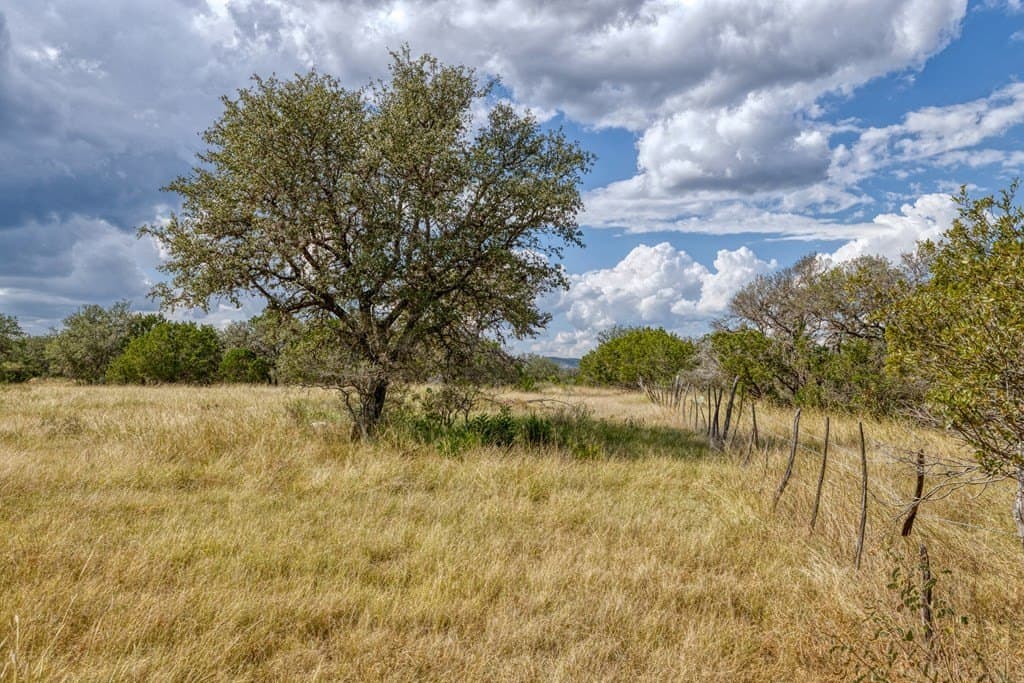 35.71 acres in Edwards County - photo 12