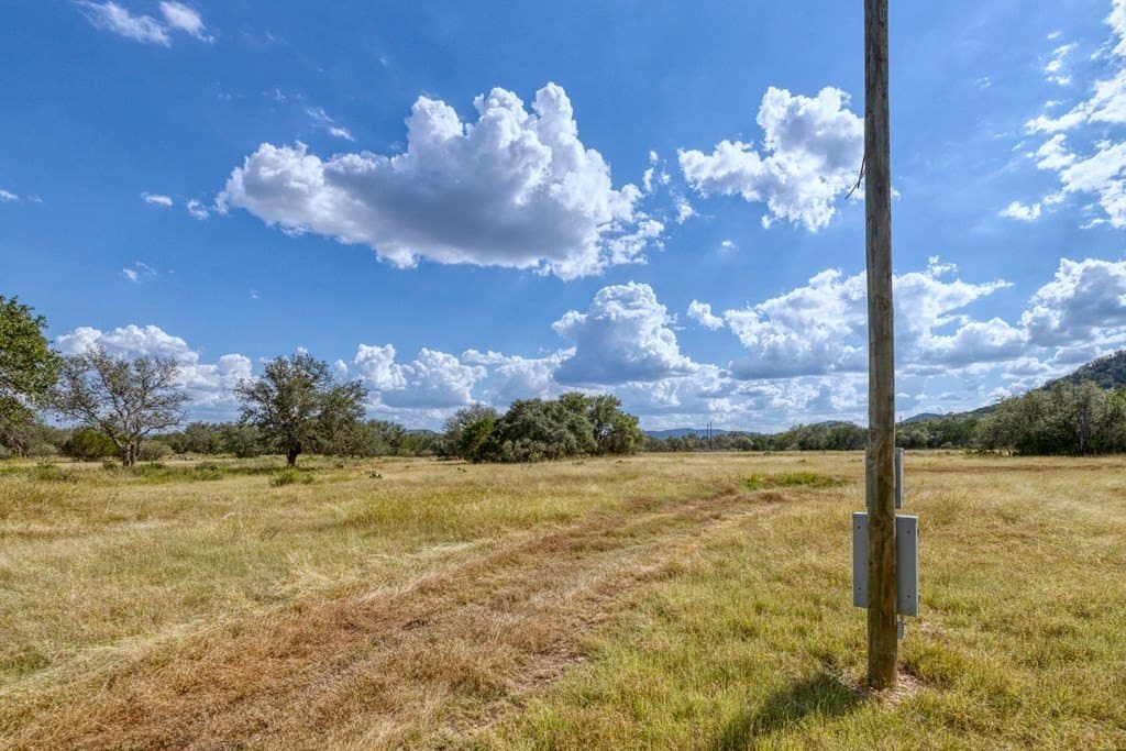 35.71 acres in Edwards County - photo 14