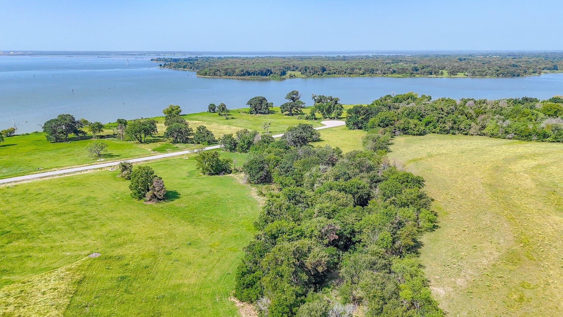 1.21 acres in Navarro County - photo 14