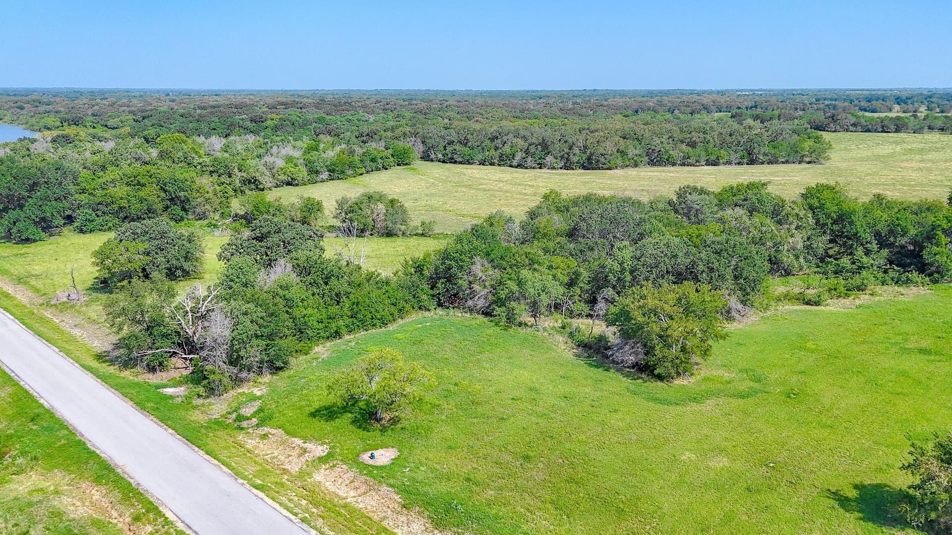 1.21 acres in Navarro County - photo 11