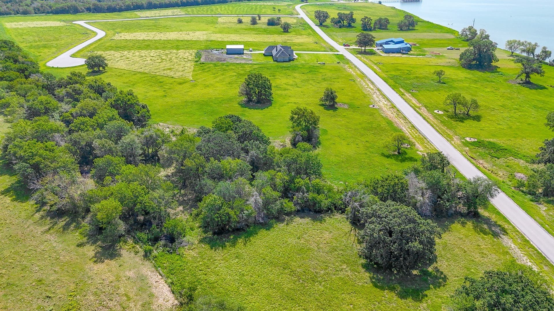 1.21 acres in Navarro County - photo 18