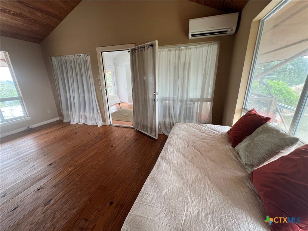 20 acres in Guadalupe County - photo 44