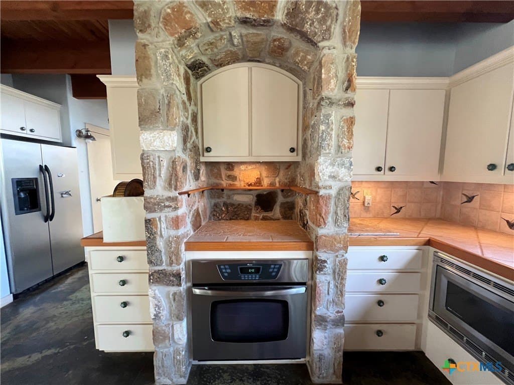 20 acres in Guadalupe County - photo 12