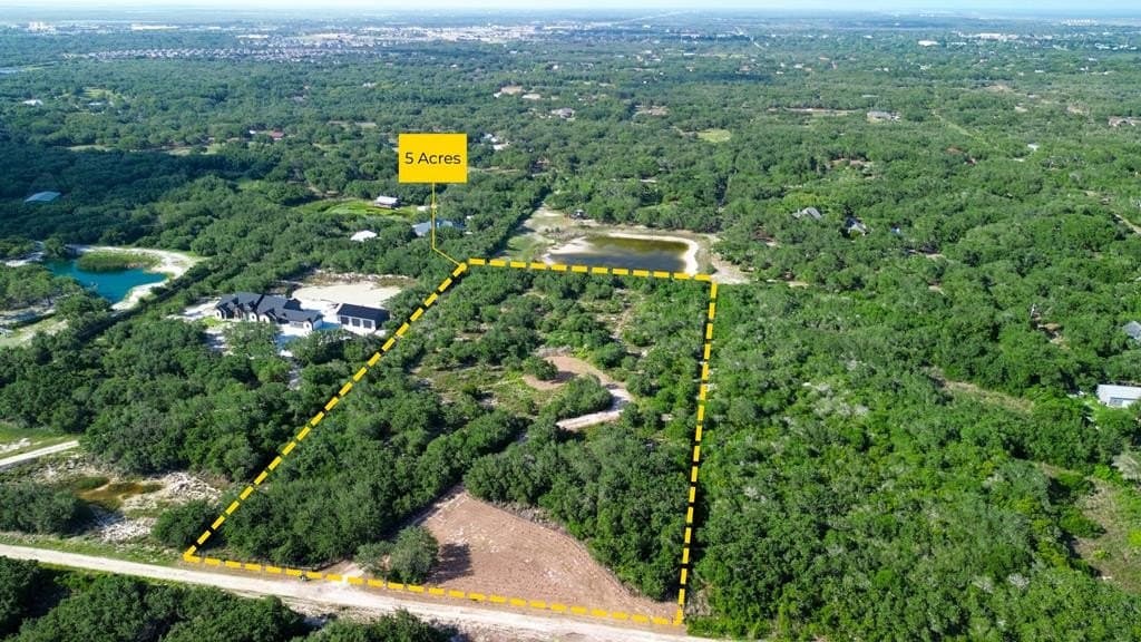 4.8 acres in Texas County