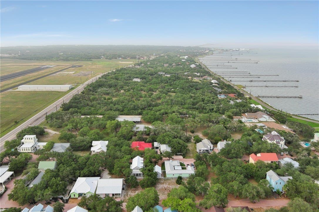 0.09 acres in Aransas County - photo 22