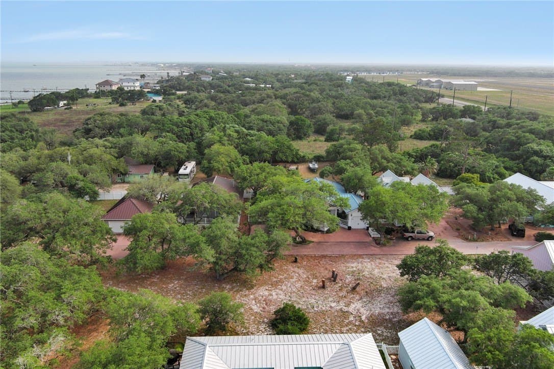 0.09 acres in Aransas County - photo 13