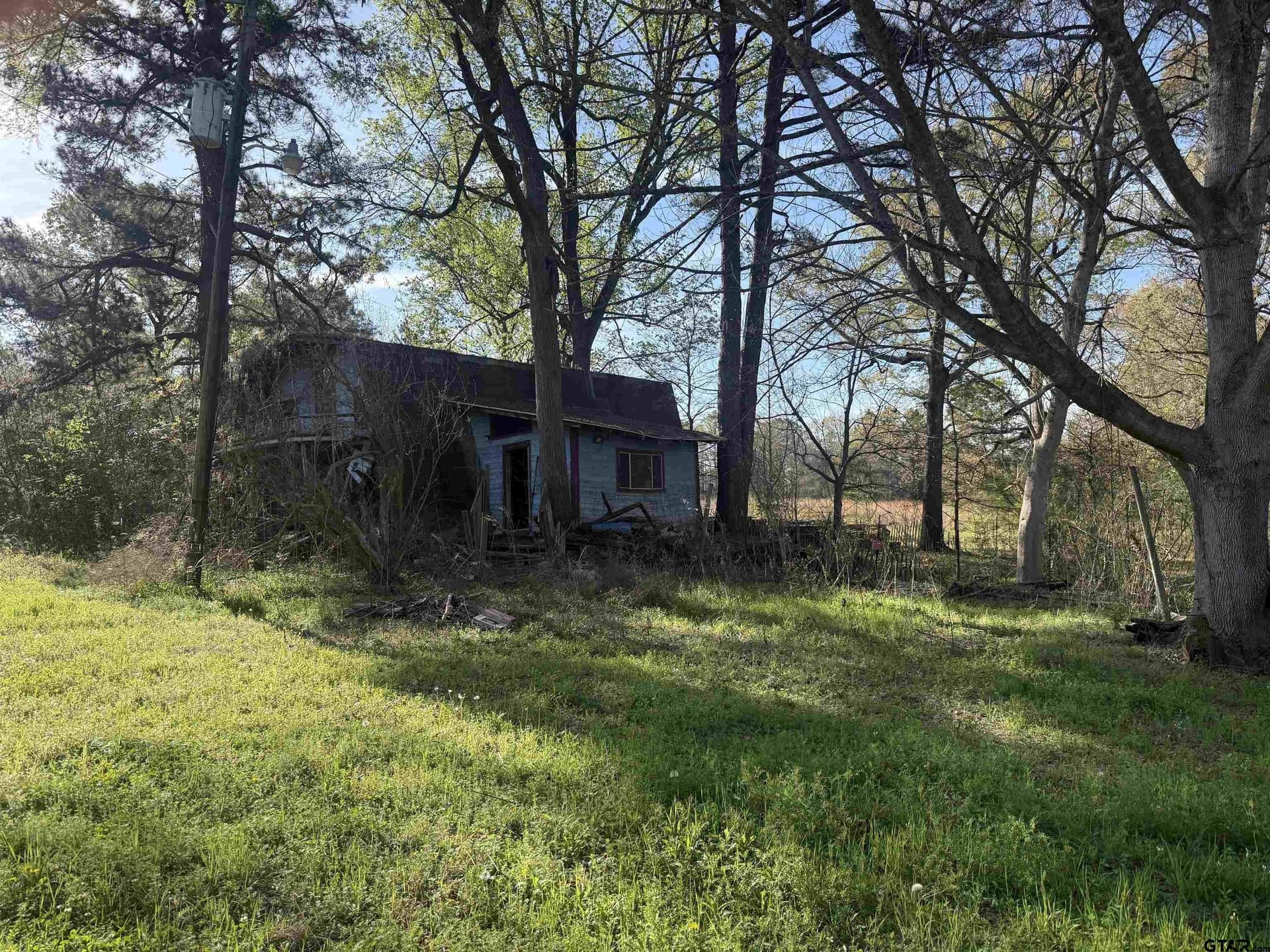 10 acres in Smith County - photo 16