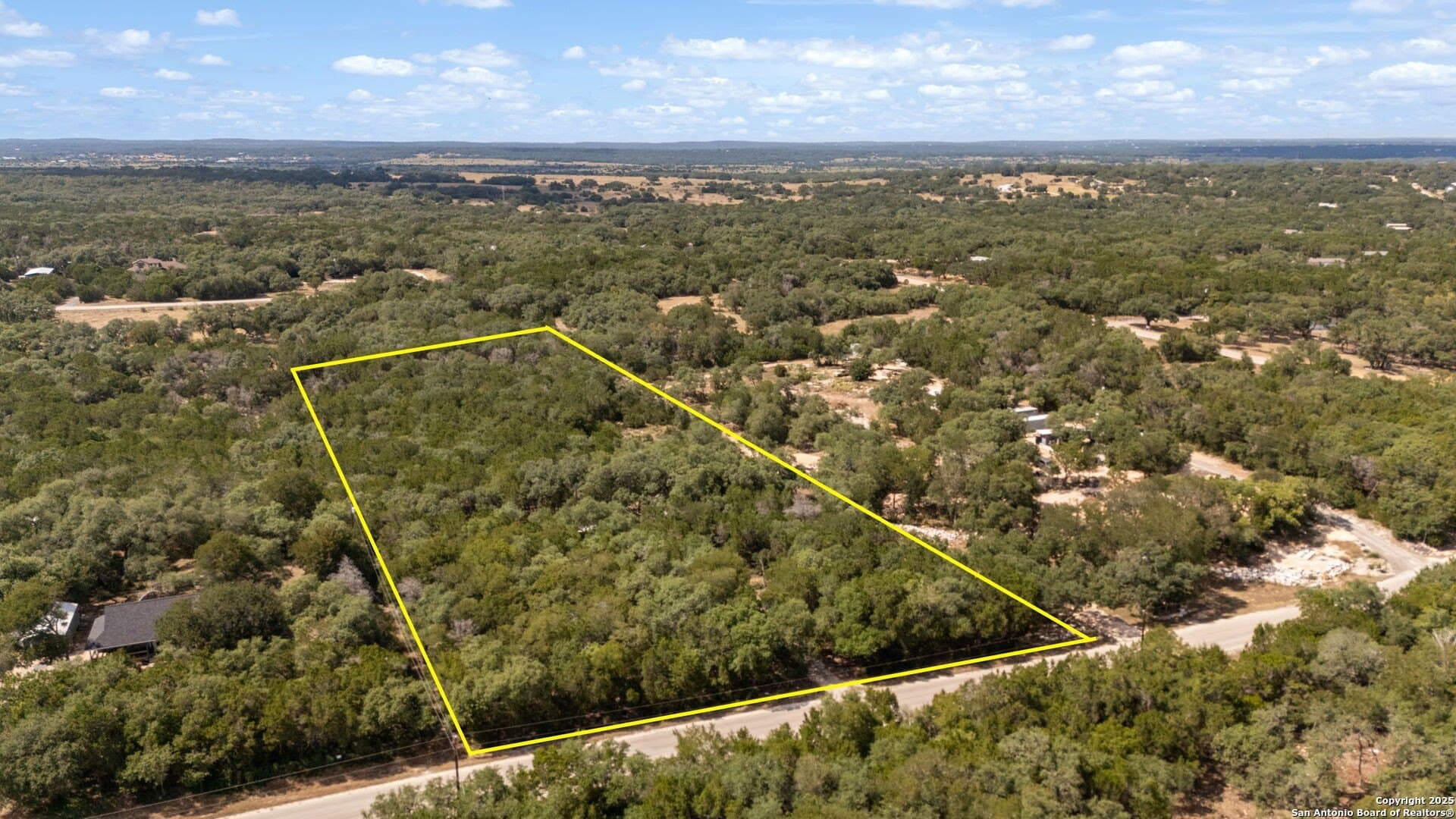 3.27 acres in Comal County - photo 24