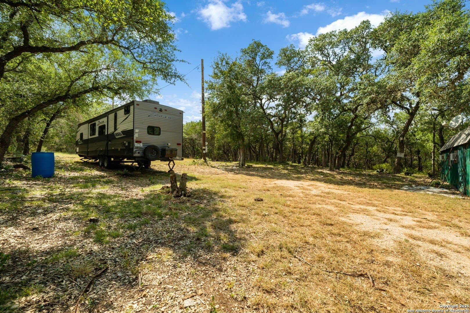 3.27 acres in Comal County - photo 9