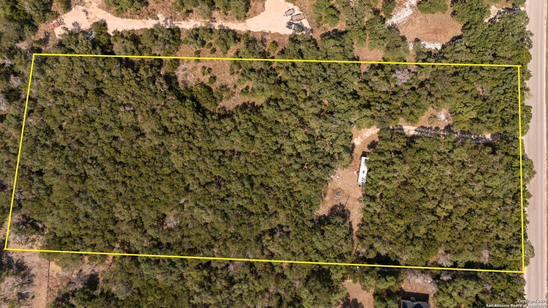 3.27 acres in Comal County - photo 28