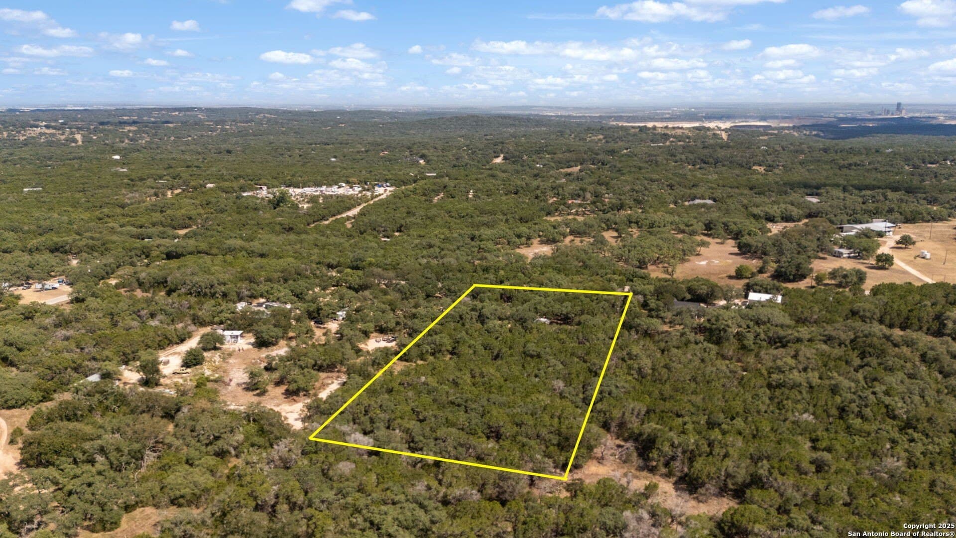 3.27 acres in Comal County - photo 27