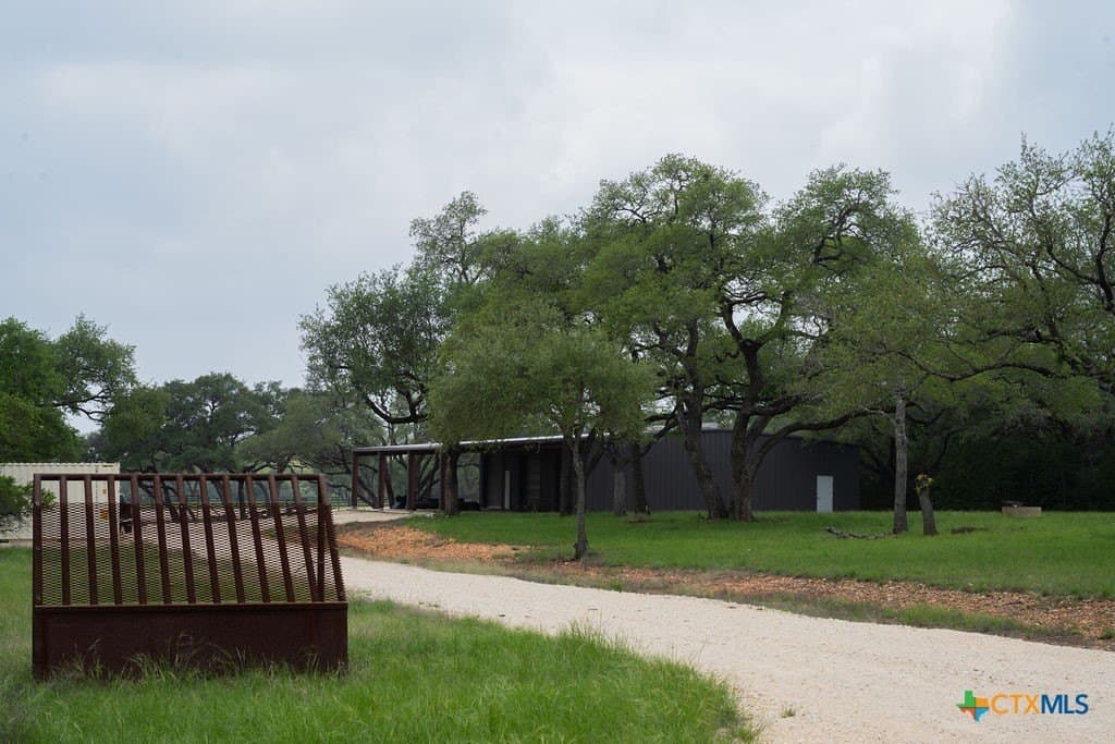 21 acres in Comal County - photo 25
