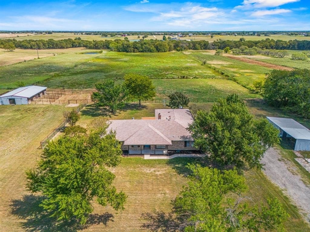 10 acres in Rockwall County
