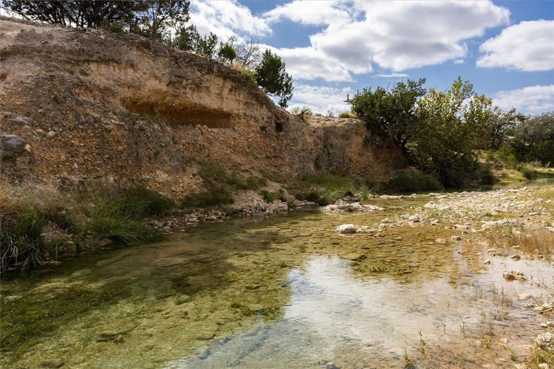 0 acres in Real County - photo 33