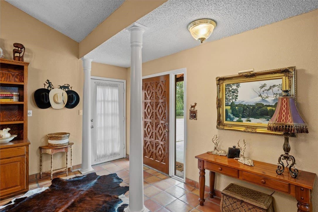 0 acres in Real County - photo 8