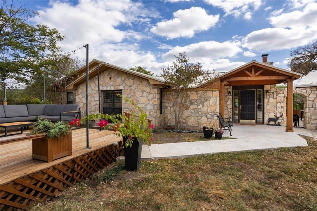 0 acres in Real County featured view