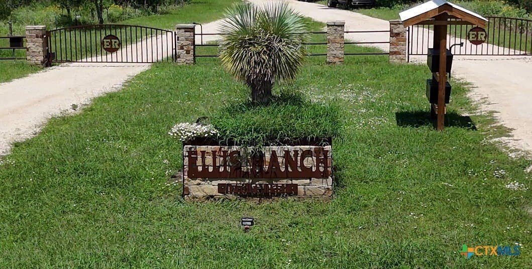 5.18 acres in Goliad County - photo 6