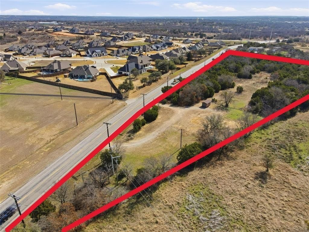 3.9 acres in Parker County gallery image 3