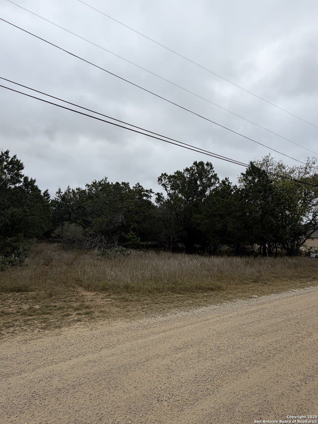0.48 acres in Bandera County - photo 9