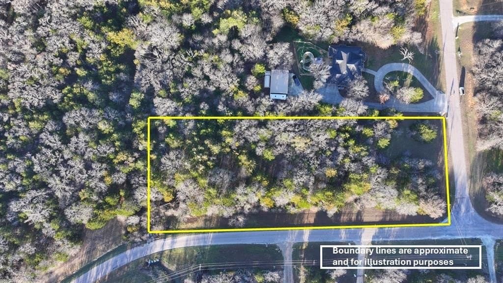 2.02 acres in Cooke County gallery image 2