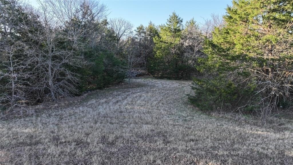 2.02 acres in Cooke County