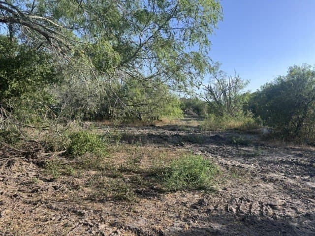 2.63 acres in Nueces County - photo 4
