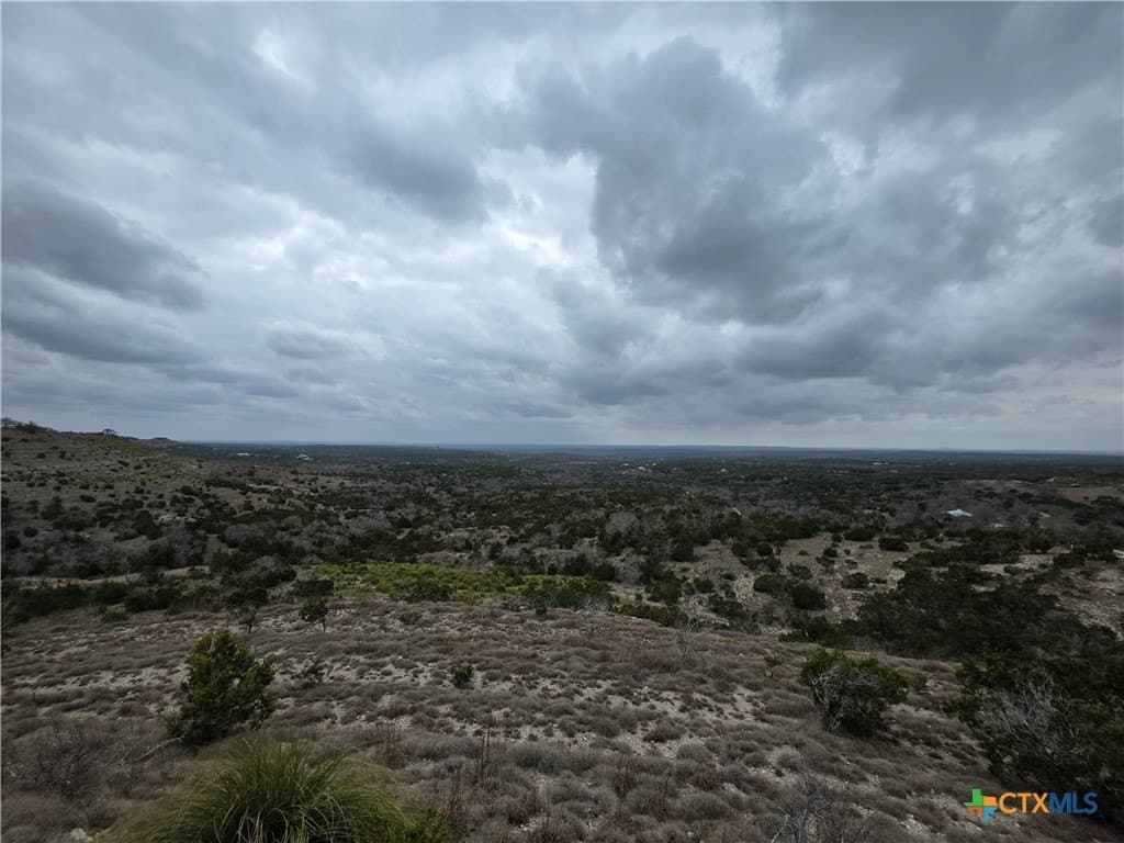 22.13 acres in Hays County