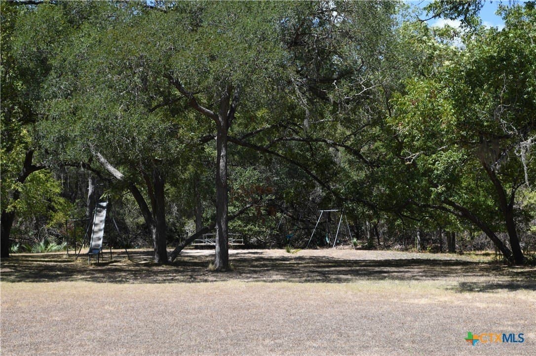 0.2 acres in Comal County - photo 17