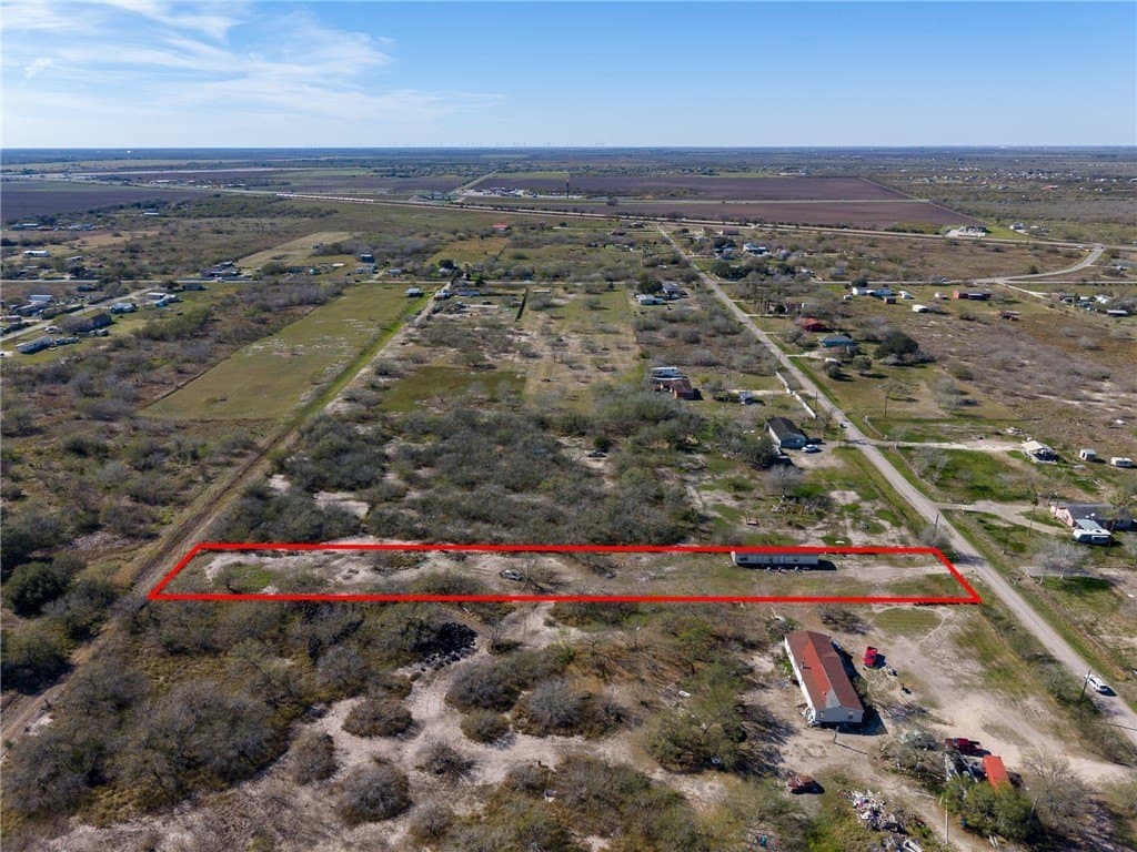 1 acres in San Patricio County - photo 8