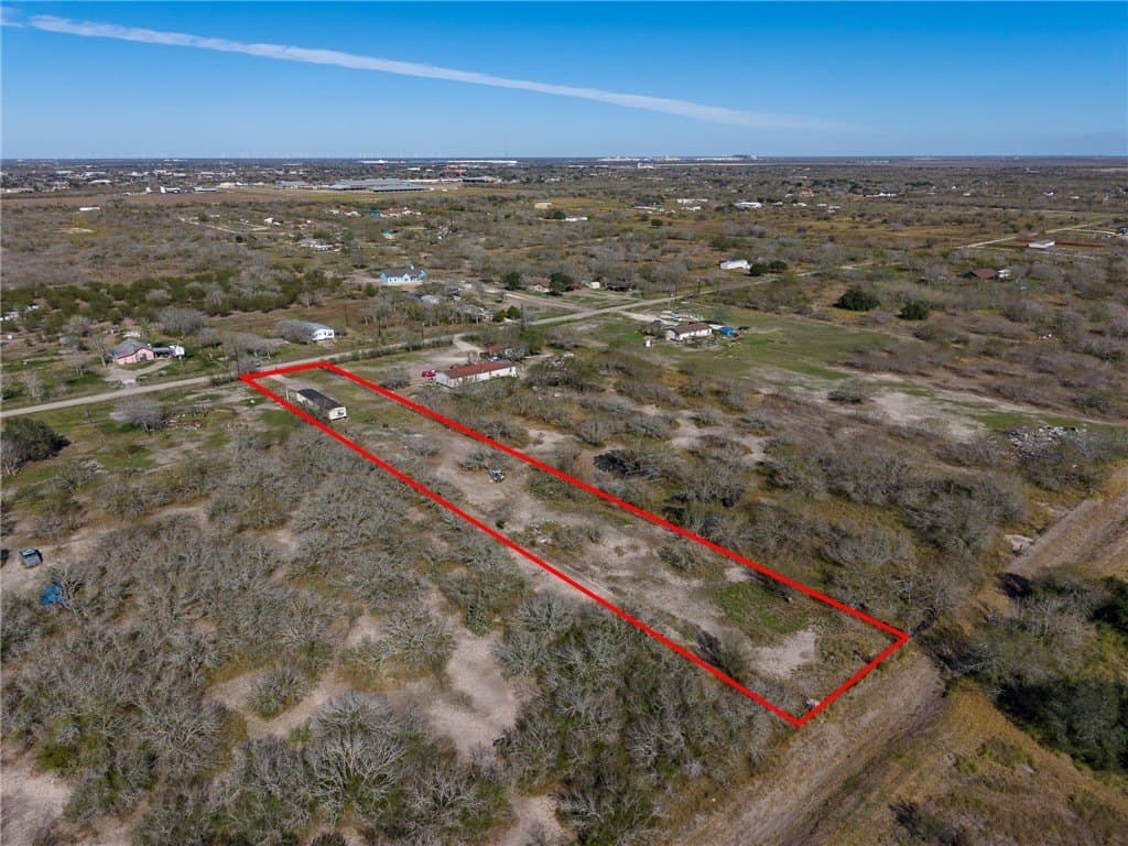 1 acres in San Patricio County - photo 6