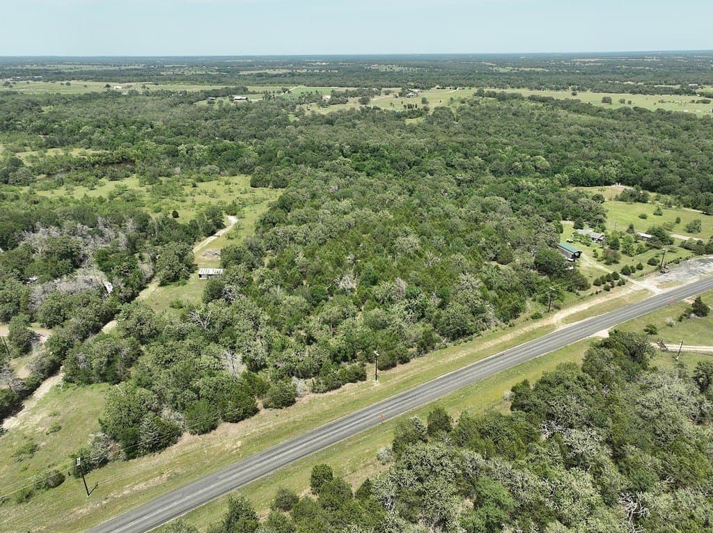 4 acres in Burleson County gallery image 3