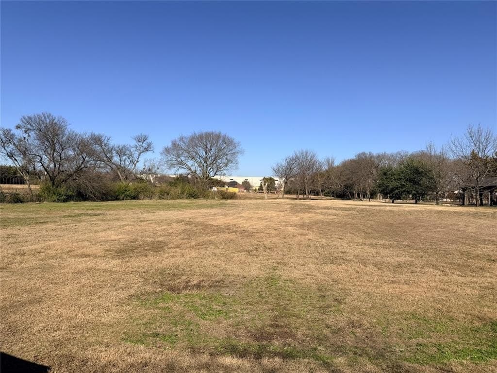 0.98 acres in Dallas County gallery image 3