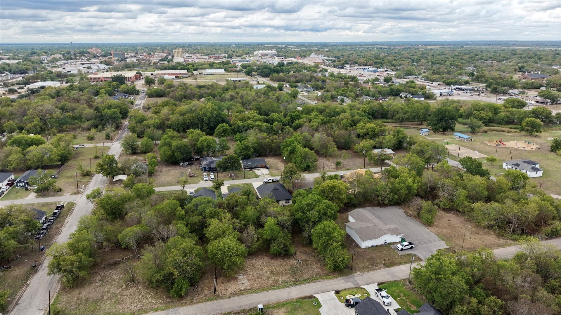 0.15 acres in Navarro County - photo 5