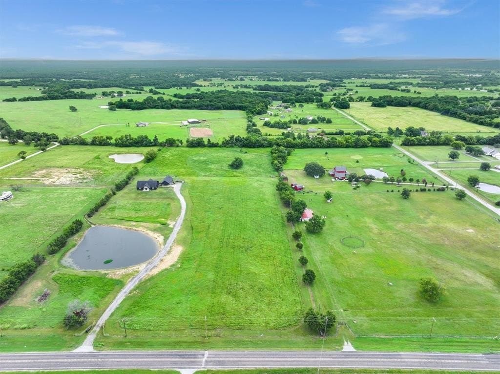 3 acres in Kaufman County