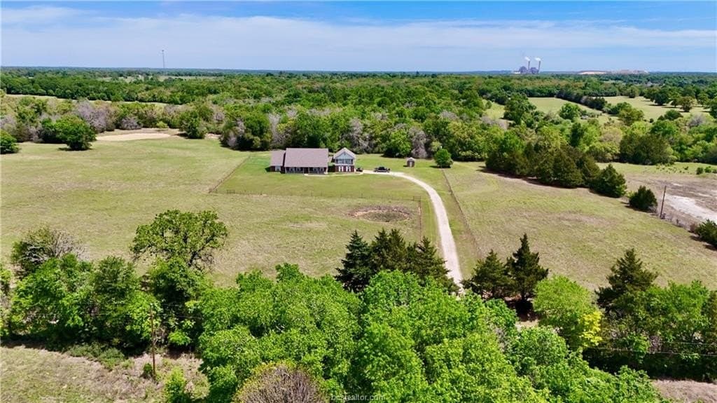 89.33 acres in Robertson County