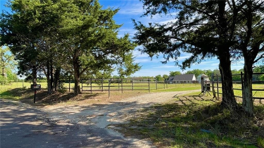 89.33 acres in Robertson County gallery image 2