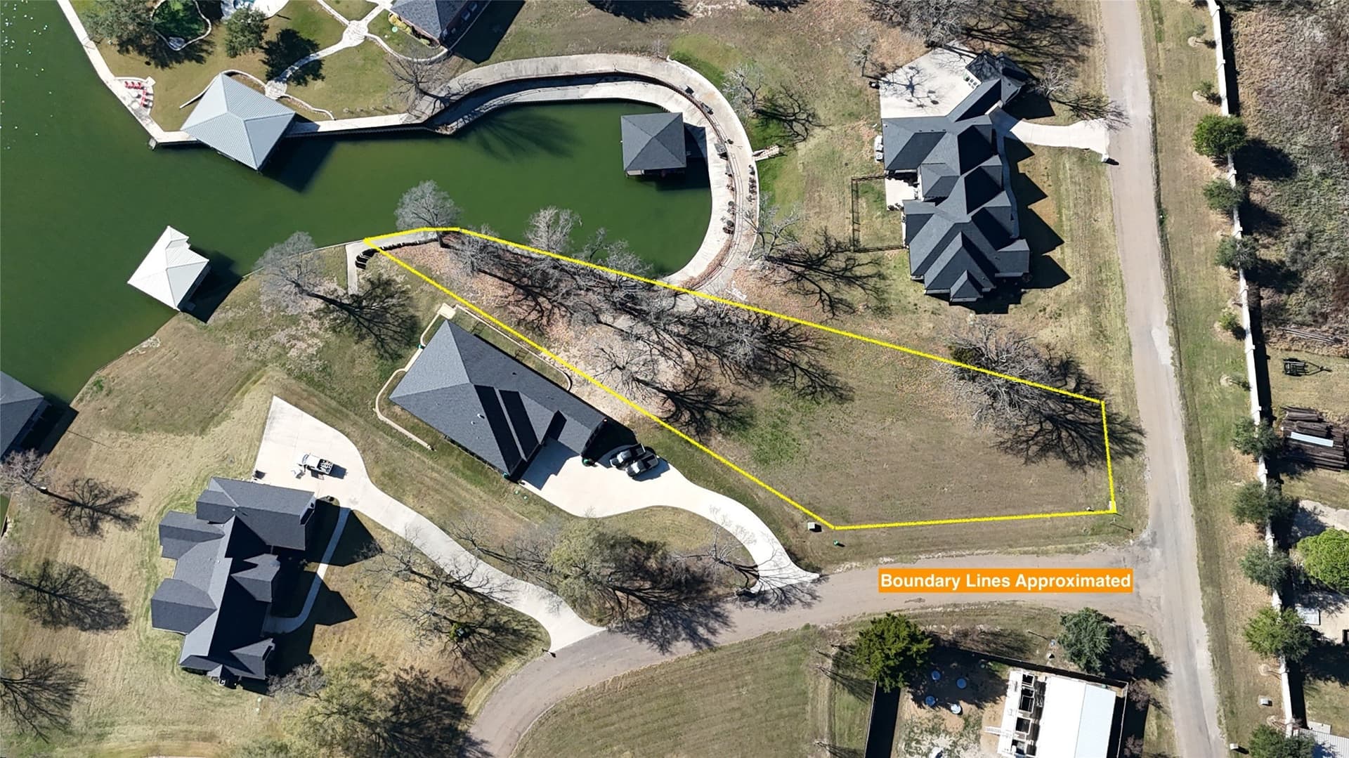 0.65 acres in Navarro County - photo 3