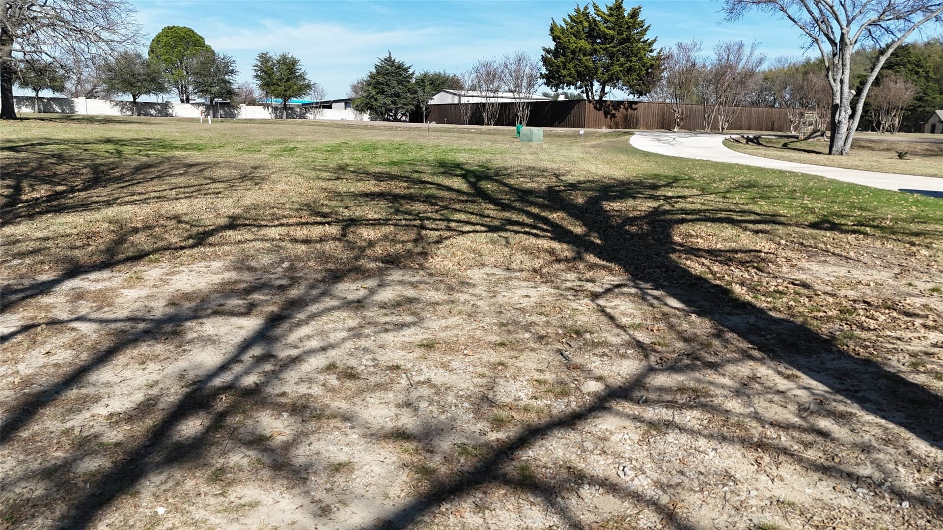 0.65 acres in Navarro County - photo 19