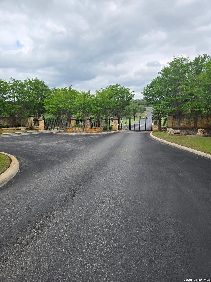 1.38 acres in Comal County - photo 4