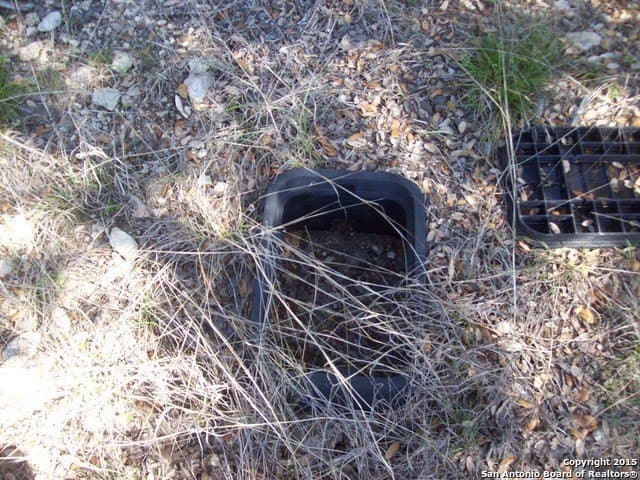 1.38 acres in Comal County - photo 6