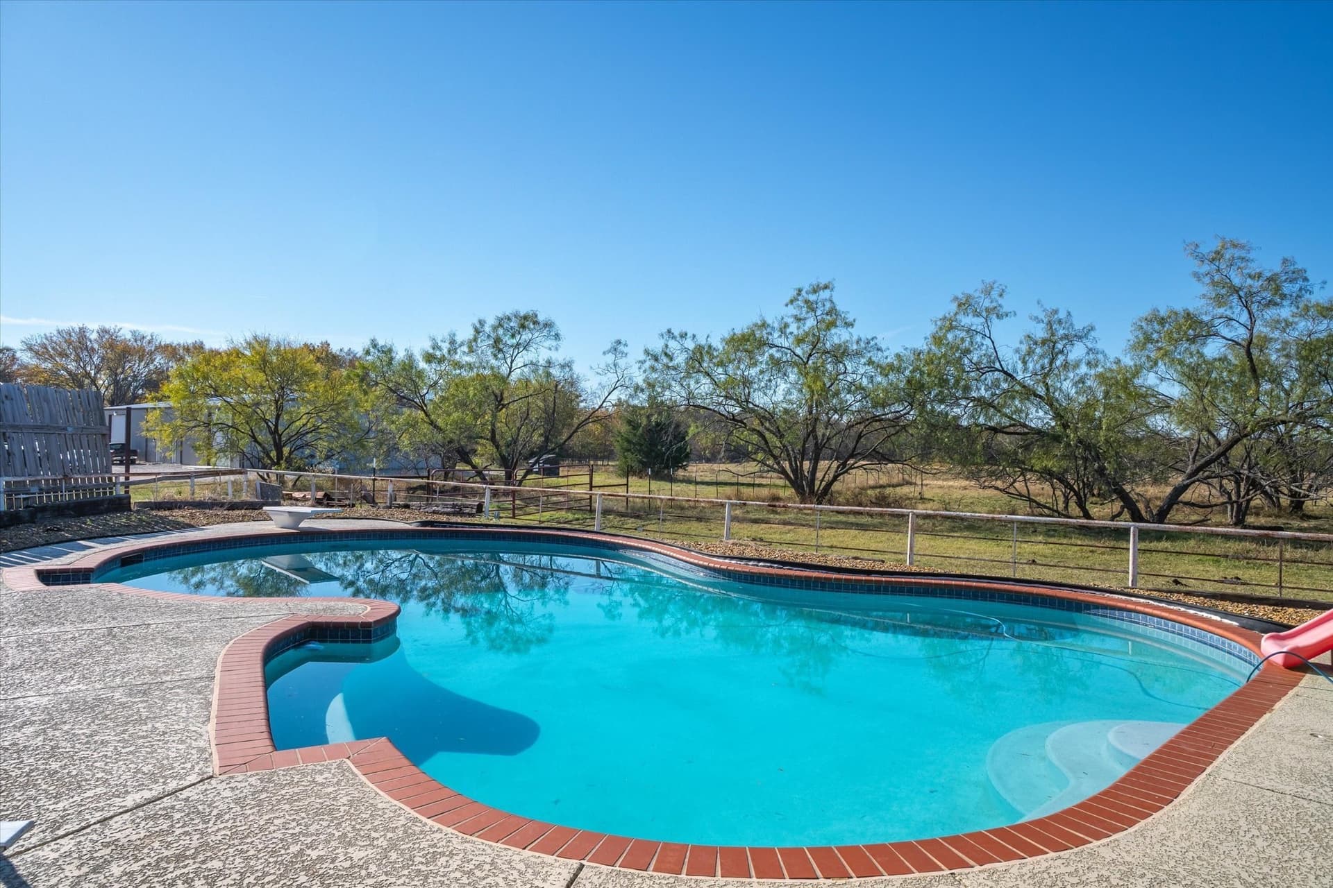 10 acres in Van Zandt County - photo 38