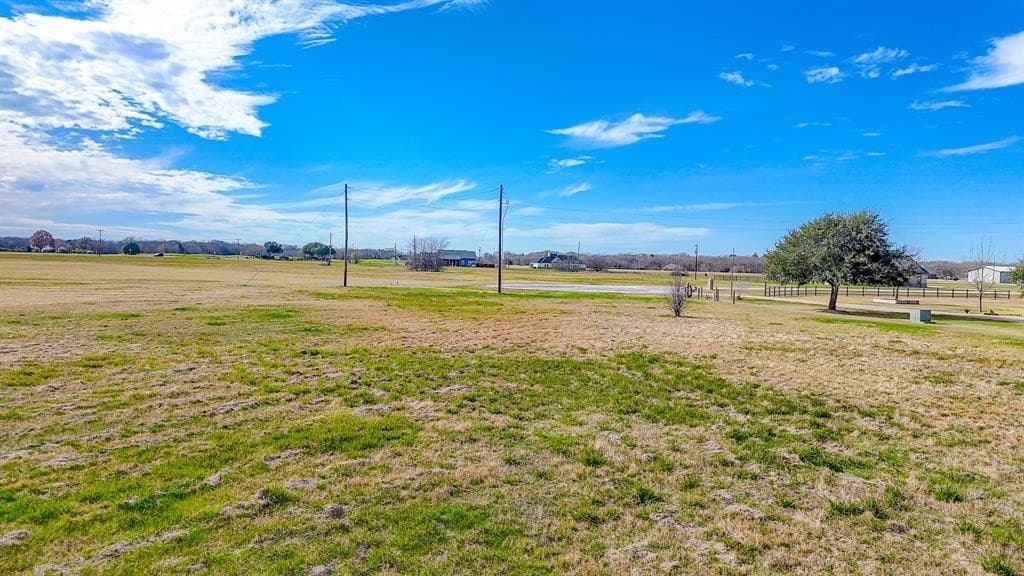 5.03 acres in Navarro County featured view