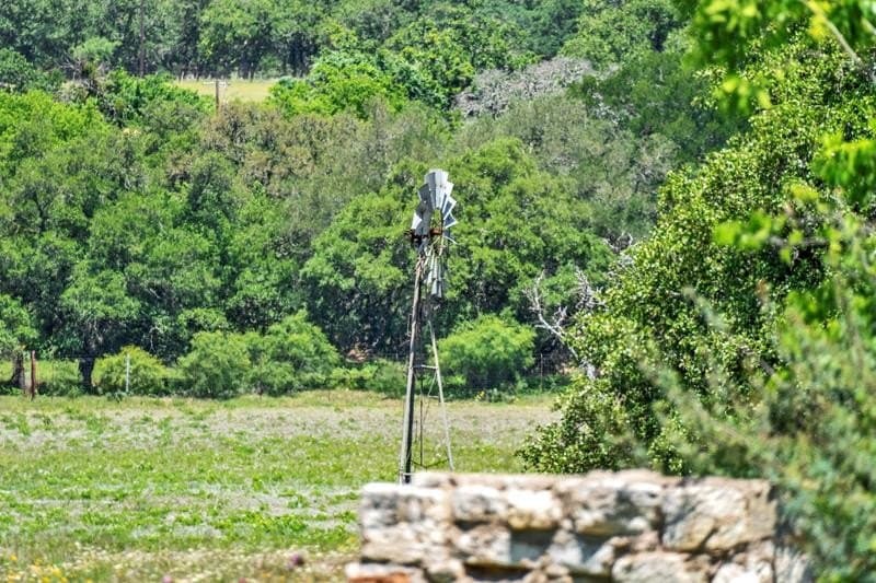 62 acres in Gillespie County gallery image 4