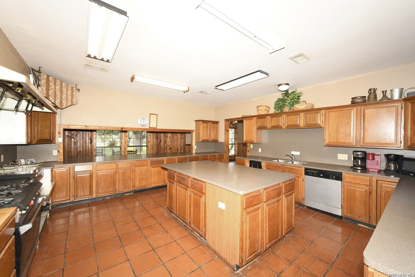 10.43 acres in Hays County - photo 23