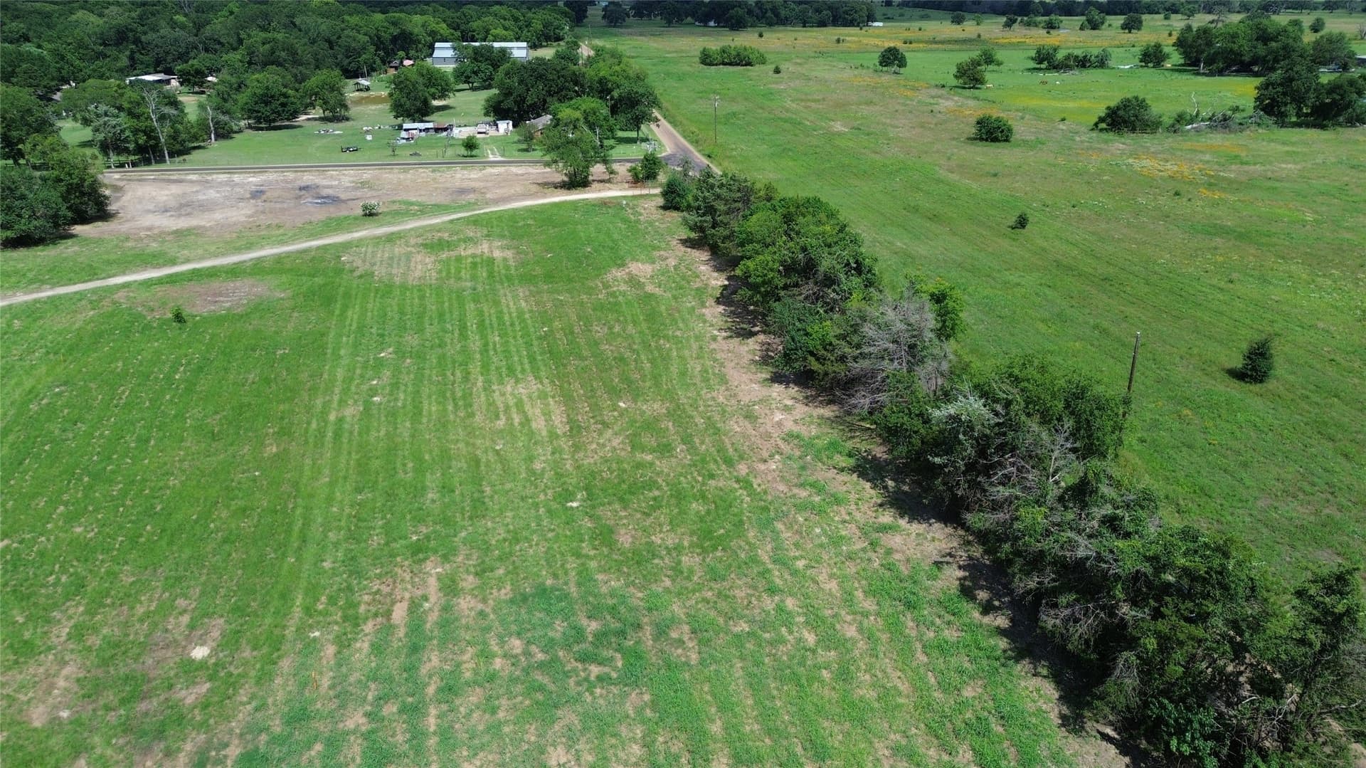 1.73 acres in Kaufman County gallery image 3