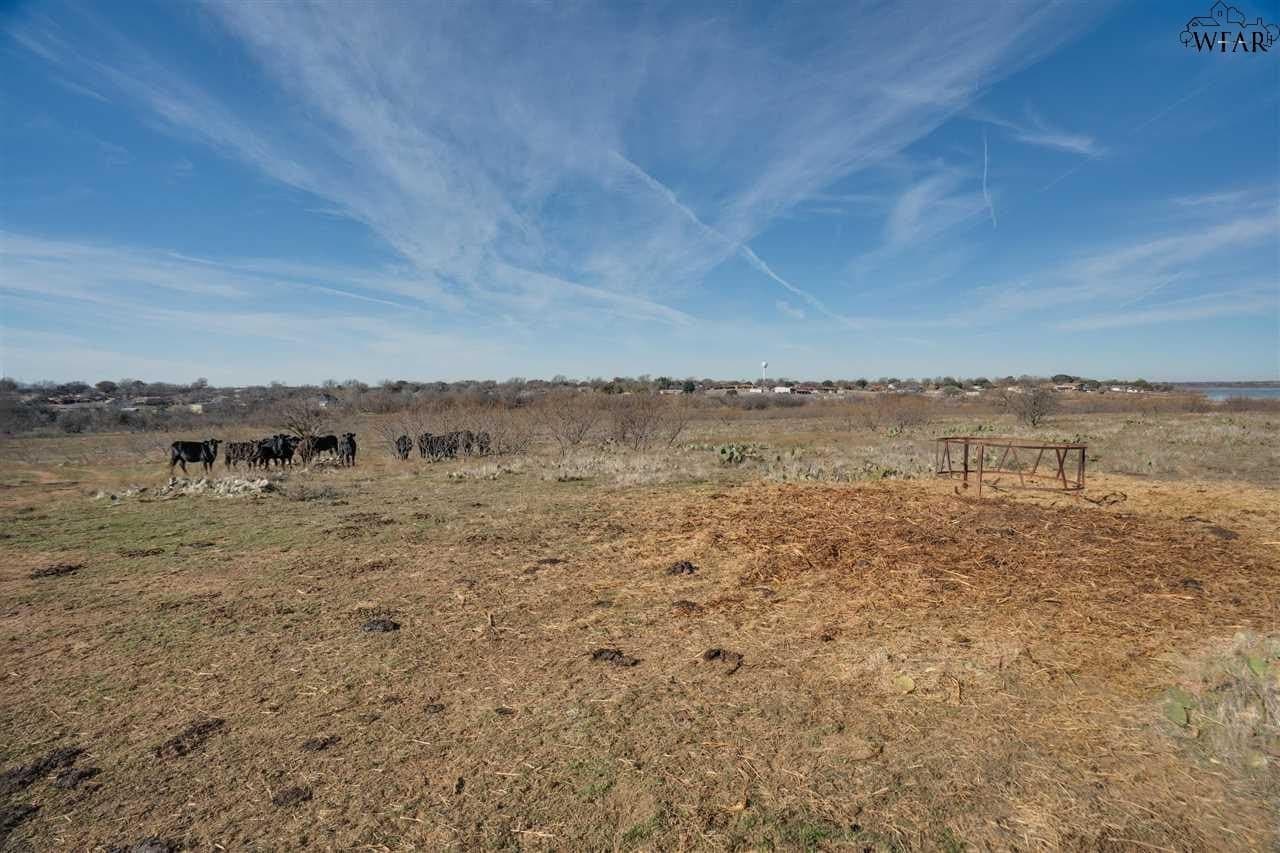 107.31 acres in Archer County - photo 26