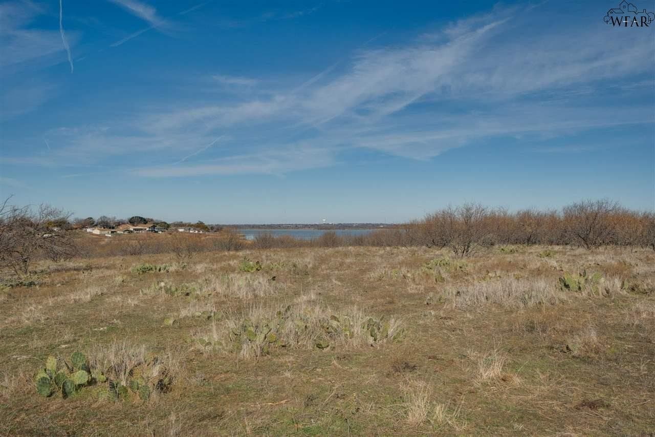 107.31 acres in Archer County - photo 25