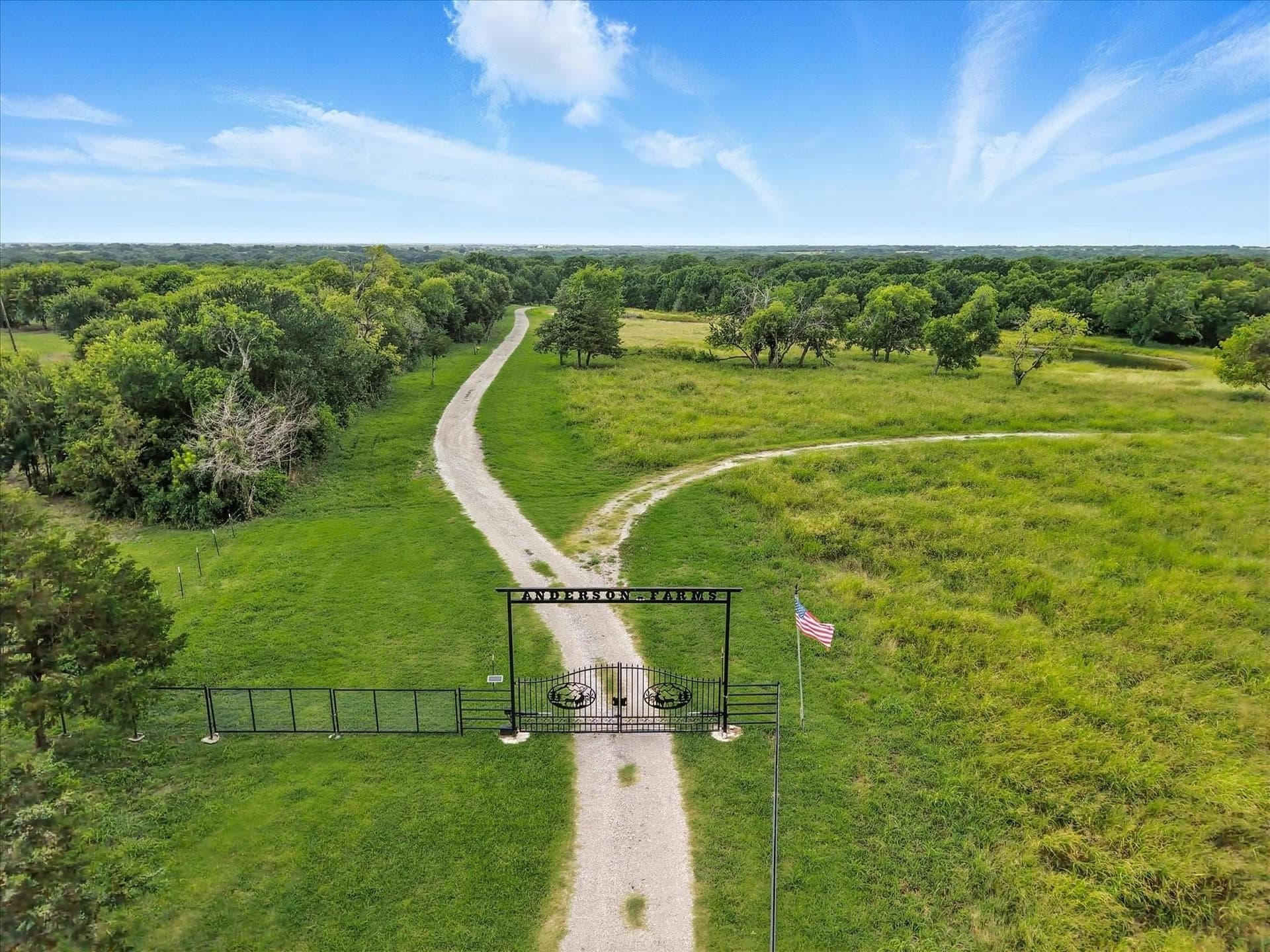 63.53 acres in Ellis County - photo 9
